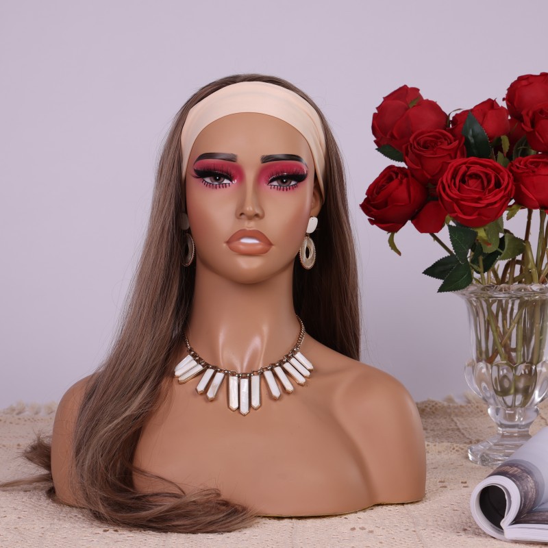 PVC製ハーフボディマネキンヘッド、赤いアイシャドウとまつげ - Body Jewelry In Store のレビューと価格