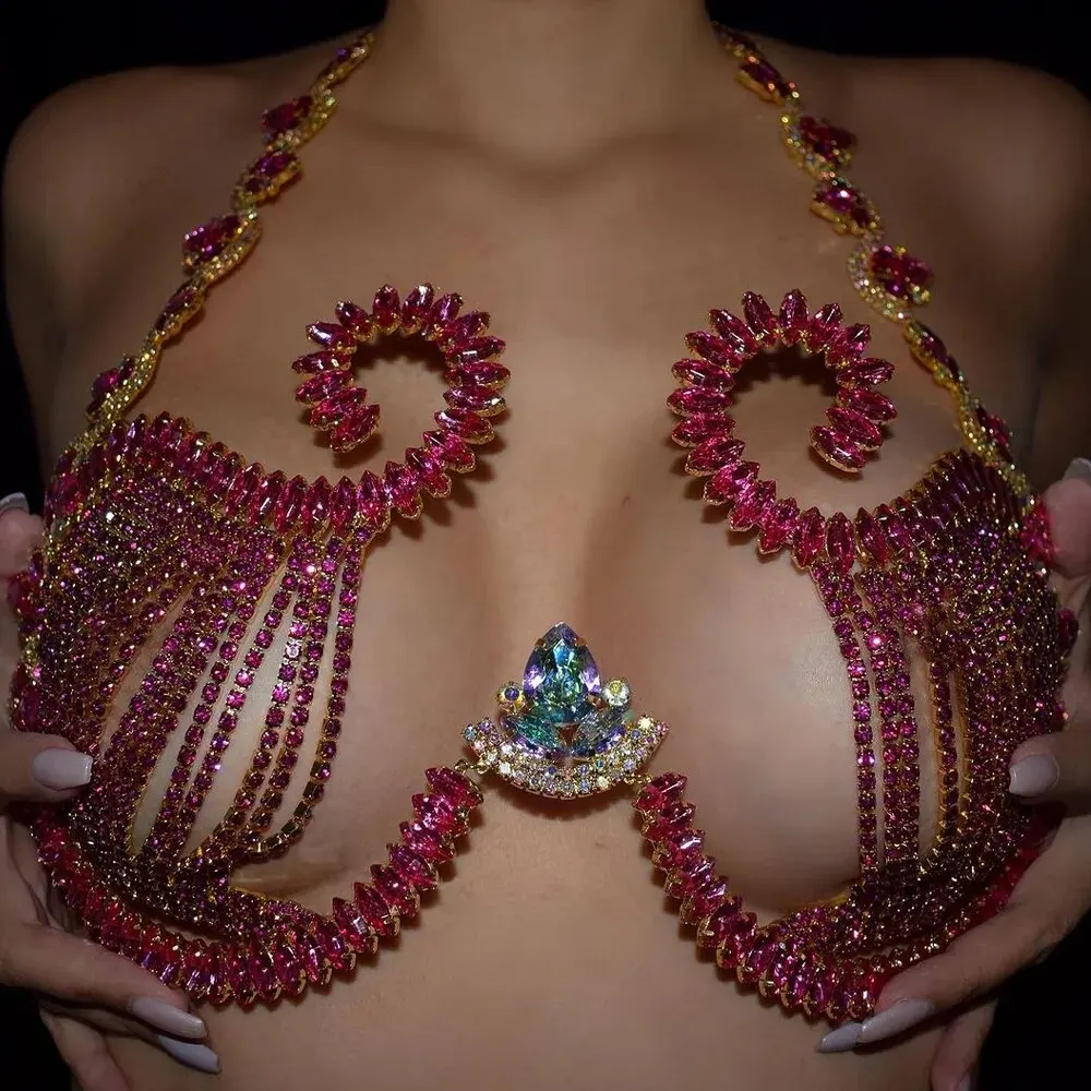 女性のためのピンクのクリスタルの胸のサポート,ナイトクラブの - Body Jewelry Chest のレビューと価格