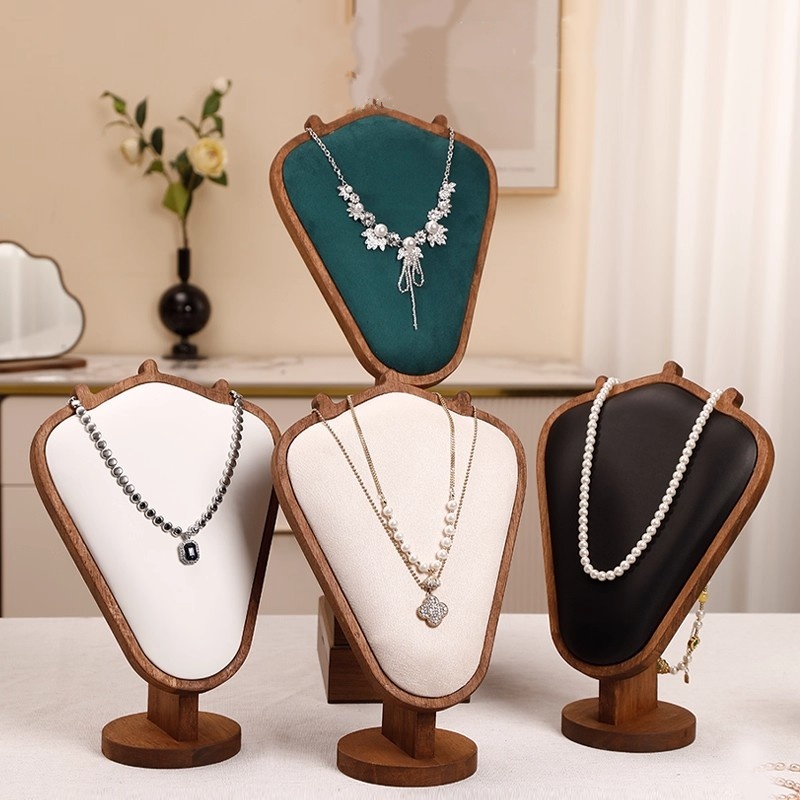 木製ネックレスディスプレイスタンド、白い革製ソフトマット付き - Body Jewelry In Store のレビューと価格