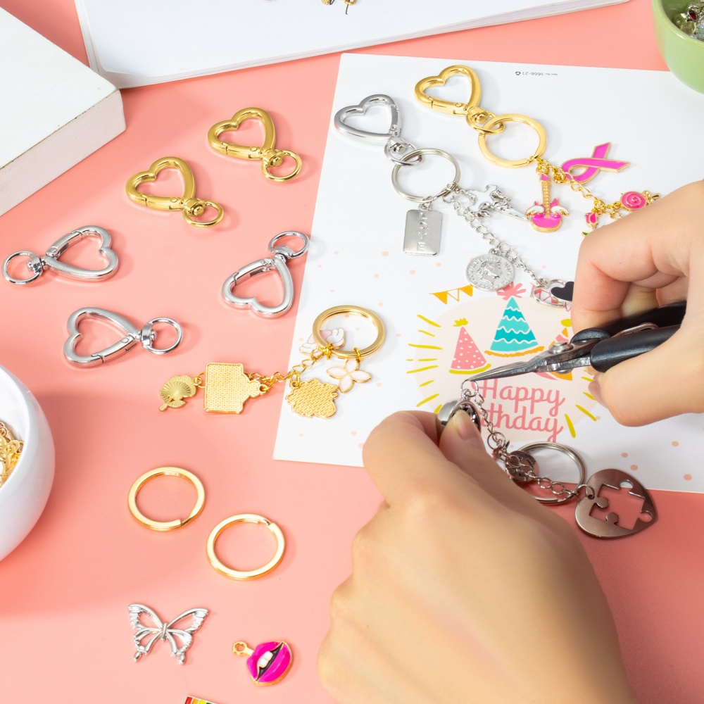 10個入り メタルハートロブスタークラスプ スイベルランヤー - Daith Heart Ring のレビューと価格