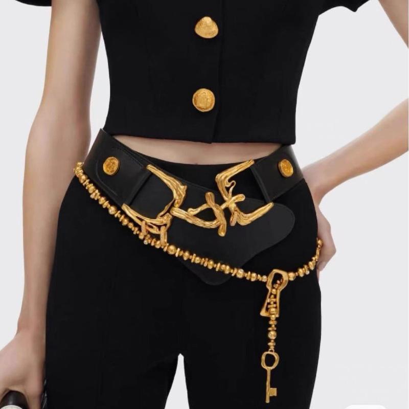 誇張された不規則なビーズチェーンと合金キーロックネックレス、 - Body Jewelry Necklace のレビューと価格